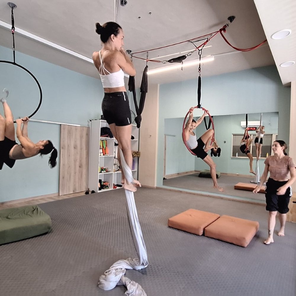 Aerial yoga rhodes